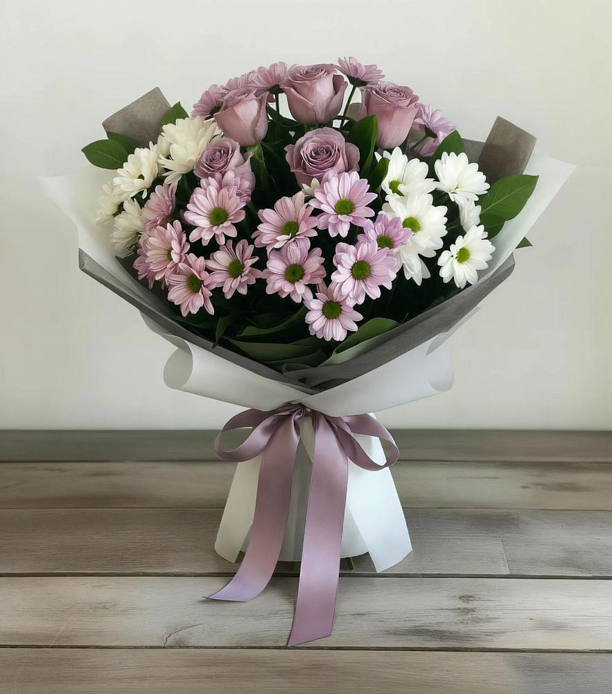 Букет цветов из: Хризантемы и Розы в Кондопоге