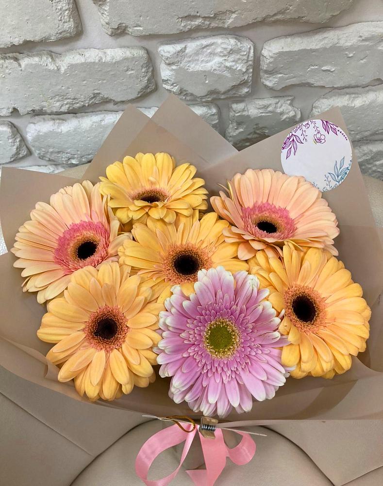 Букет цветов из: Герберы в Кондопоге