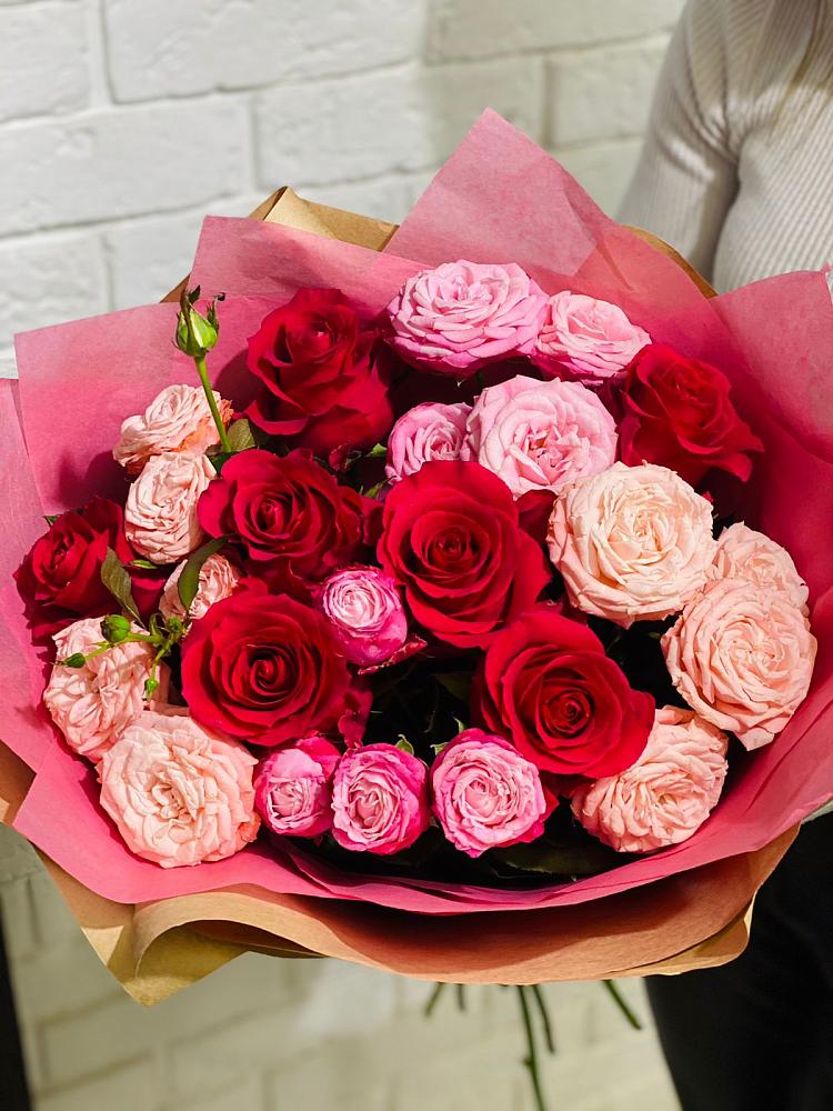 Букет цветов из: Розы в Кондопоге