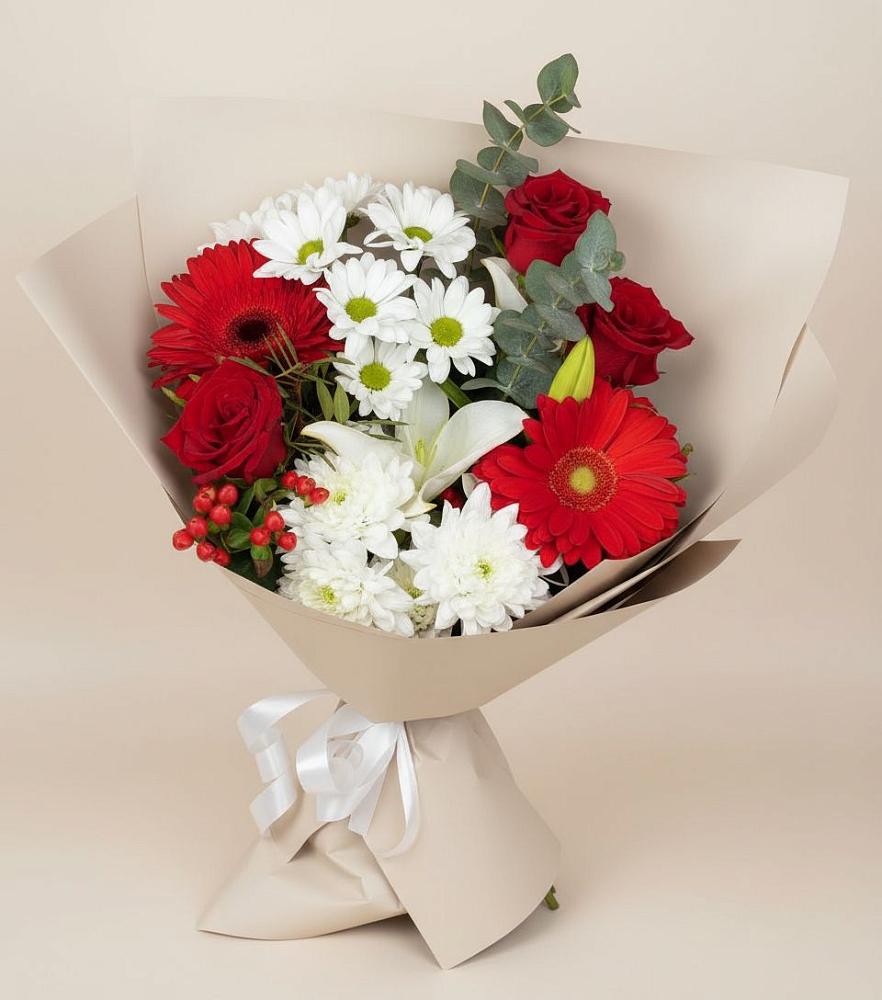 Букет цветов из: Розы, Хризантемы, Герберы и Лилии в Кондопоге