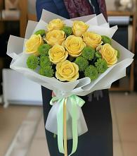 Букет цветов из:  Хризантемы и Розы в Кондопоге