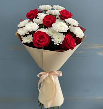 Букет цветов из:  Розы и Хризантемы в Кондопоге
