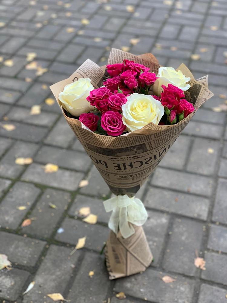 Букет цветов из: Розы в Кондопоге