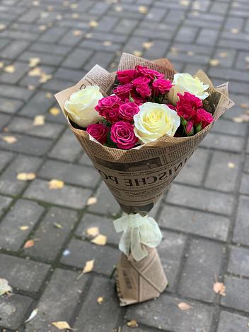 Букет цветов из: Розы в Кондопоге