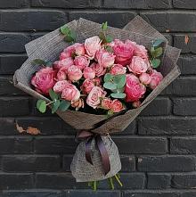 Букет цветов из:  Розы в Кондопоге